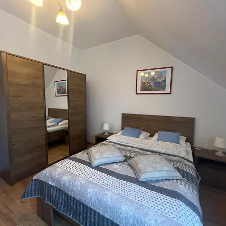 Διαμέρισμα Apartament 100 Metrow Od Plazy Rewa