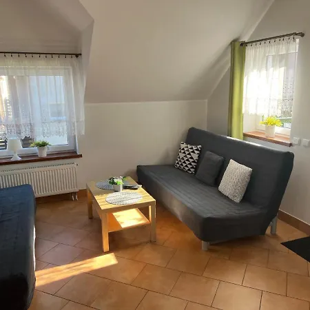 Διαμέρισμα Apartament 100 Metrow Od Plazy Rewa