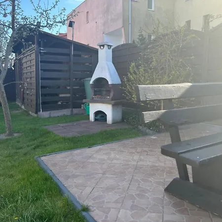 Apartament 100 Metrow Od Plazy *